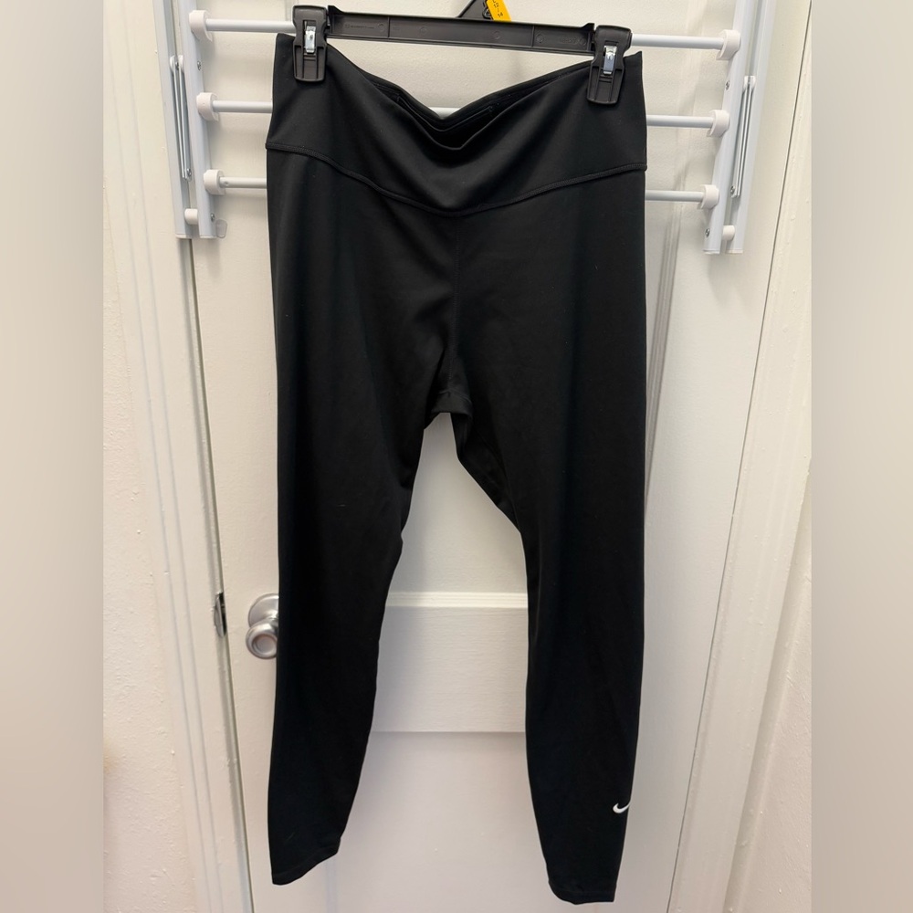 Nike Women’s Dri-FIT High-Waisted Legging